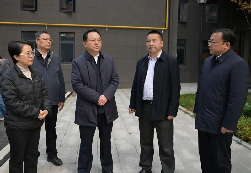 孙兵调研群腐集中整治工作