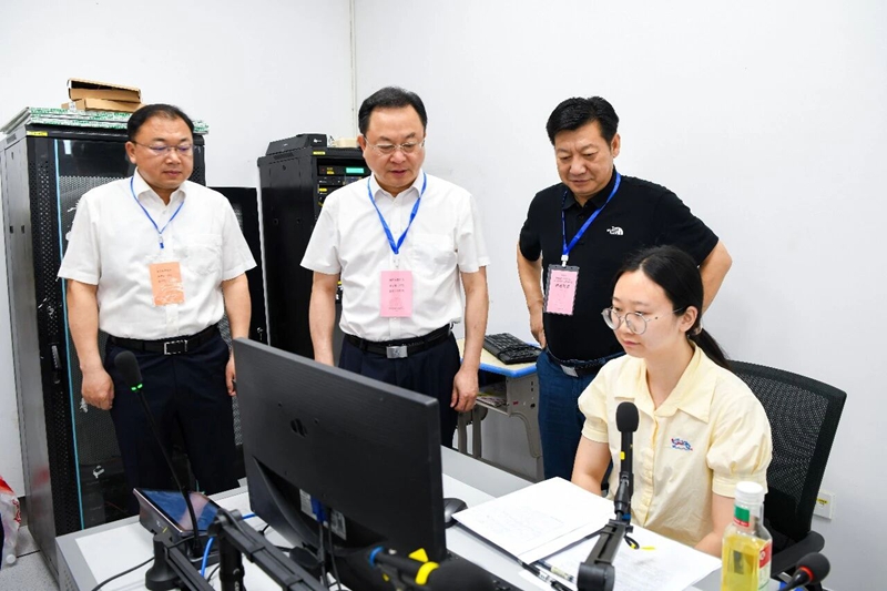 抓实精细化管理 暖心护航中考 孙兵带队巡视2026年中考考点